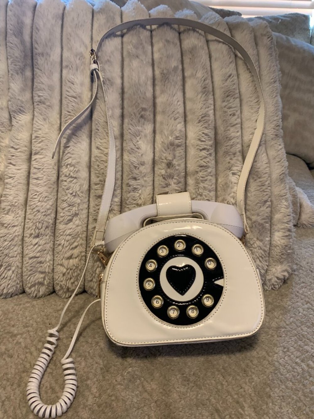 Retro Telephone Bag - Picture 3 of 6
